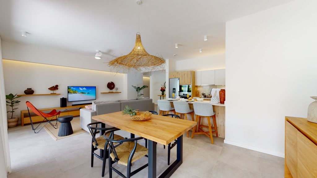Property – LexpressProperty.com | 801798 | Ref01
