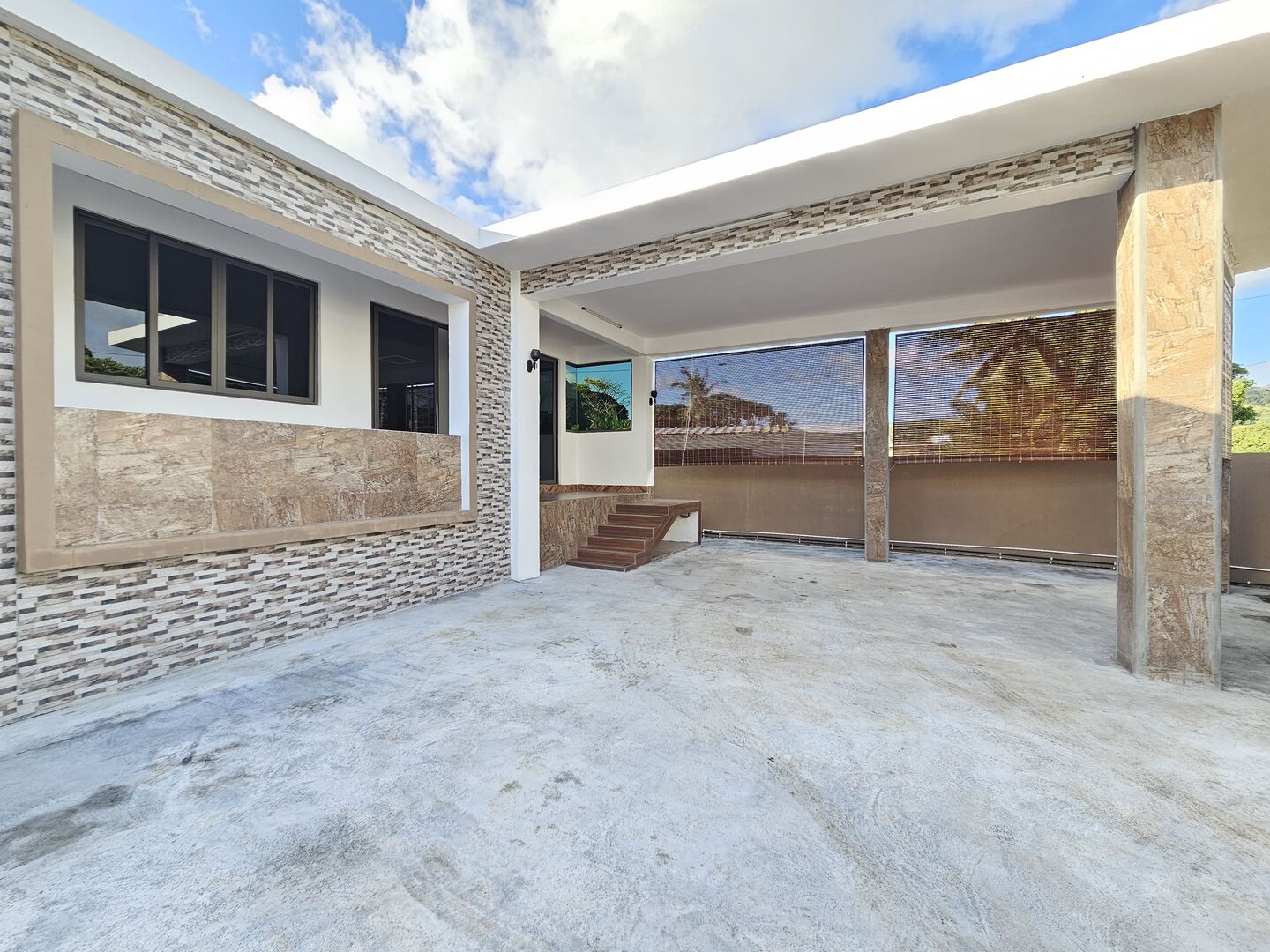 Property – LexpressProperty.com | 802218 | Ref01