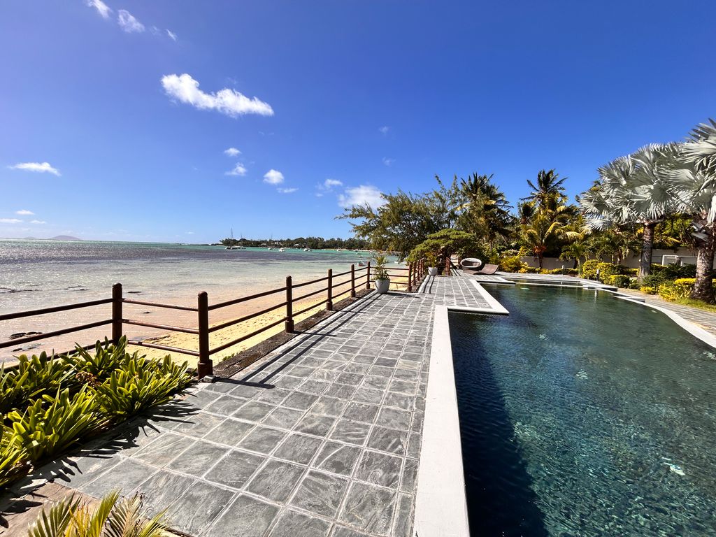 Apartment of 3 bedrooms for sale in Cap Malheureux, north, Mauritius – LexpressProperty.com | 802041 | Ref01