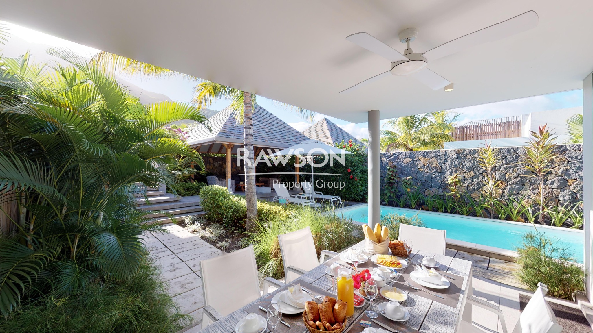 House / Villa of 4 bedrooms for sale in Grande Rivière Noire, west, Mauritius – LexpressProperty.com | 802545 | Ref01