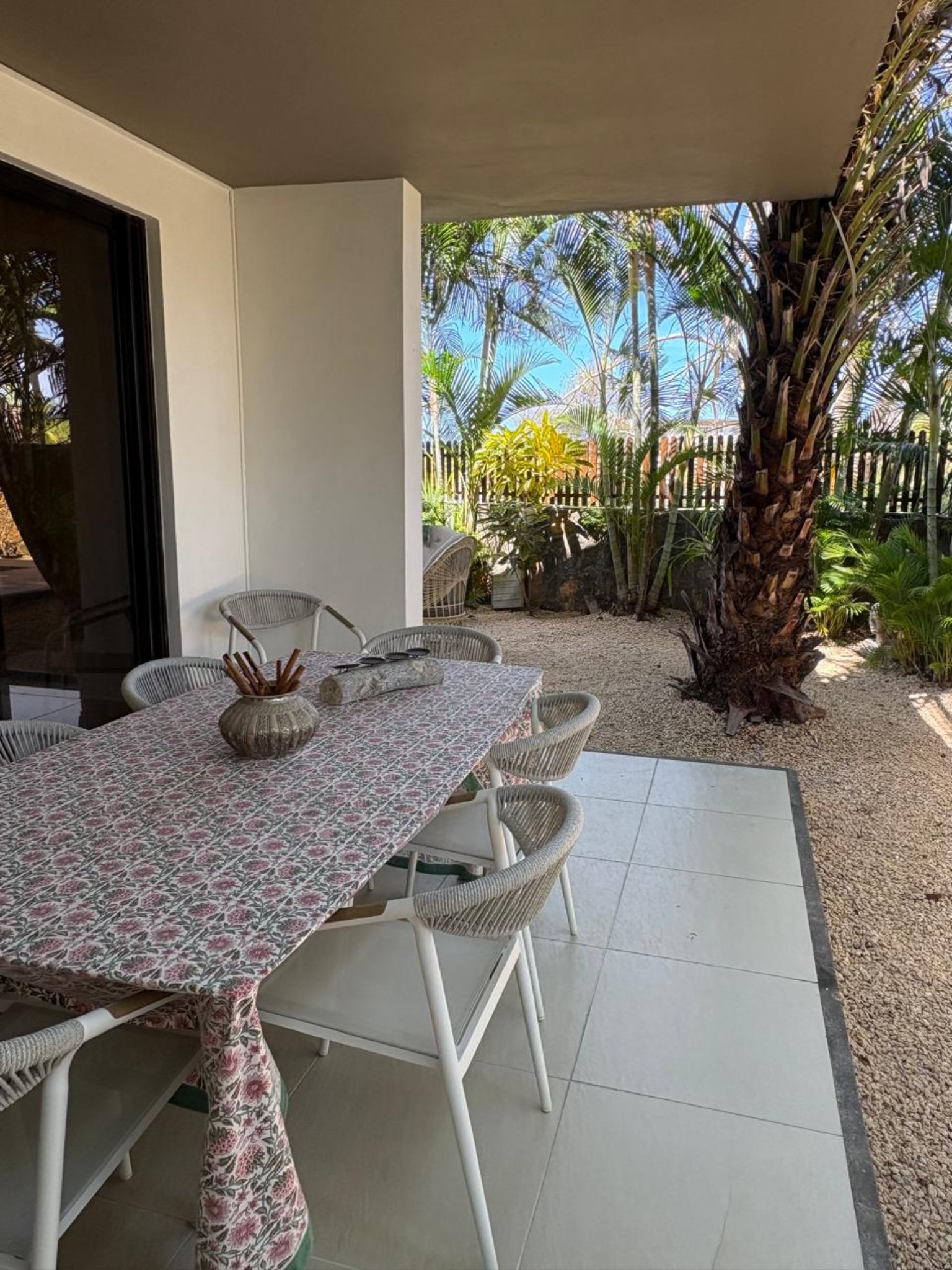 Townhouse / Duplex of 4 bedrooms for rent in Black River, west, Mauritius – LexpressProperty.com | 804139 | Ref01