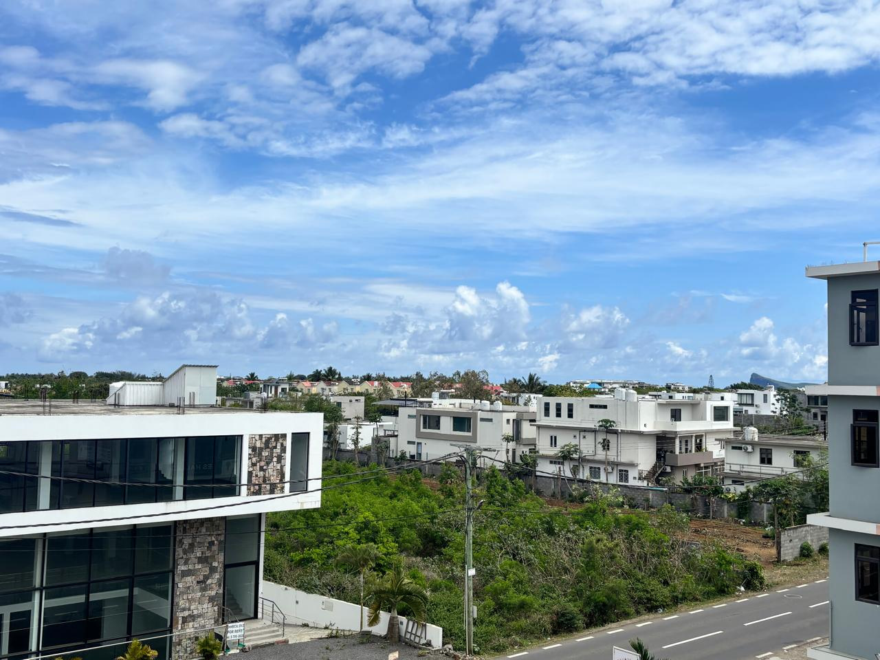 Bureau location à Grand Bay, nord, île Maurice – LexpressProperty.com | 804261 | Ref01