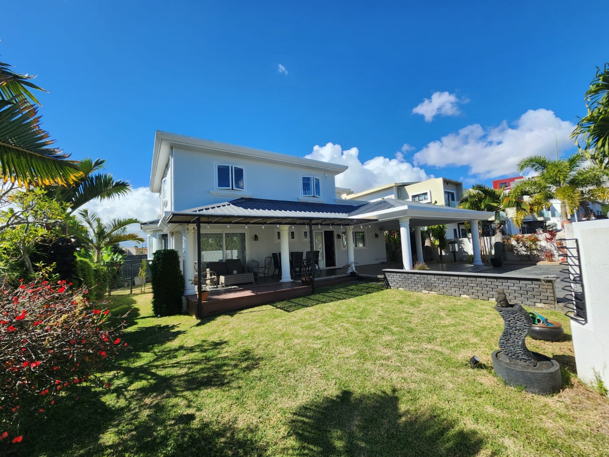 House / Villa of 3 bedrooms for sale in Ebène, center, Mauritius – LexpressProperty.com | 813455 | Ref01