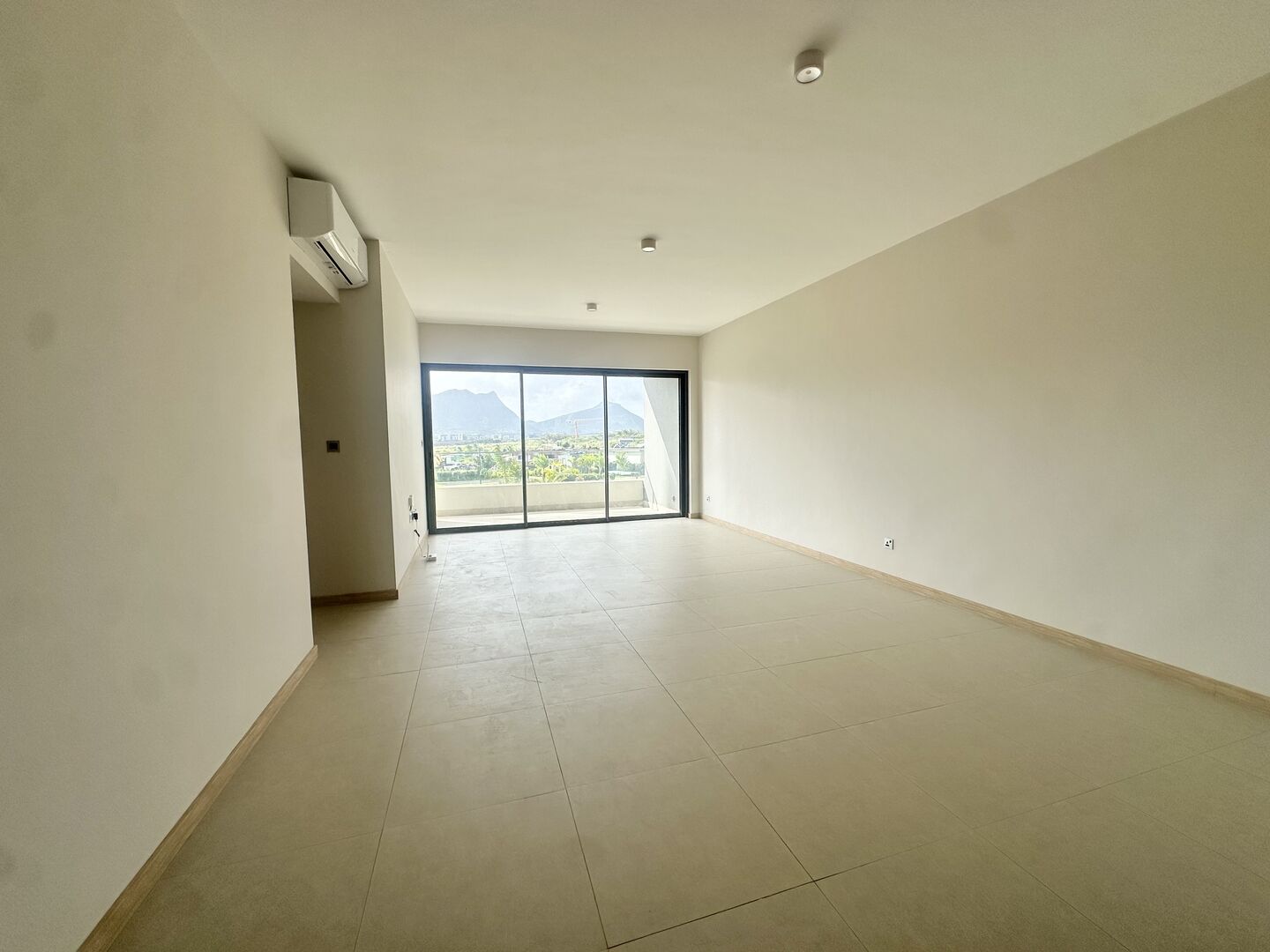 Property – LexpressProperty.com | 817882 | Ref01