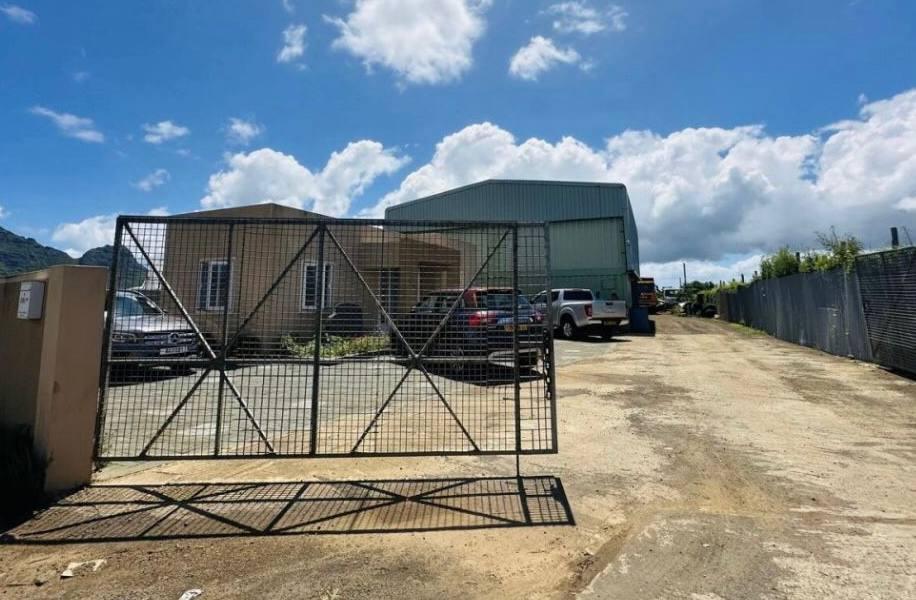 Terrain commercial de 1642 m2 en vente à Solférino, centre, île Maurice – LexpressProperty.com | 819533 | Ref01