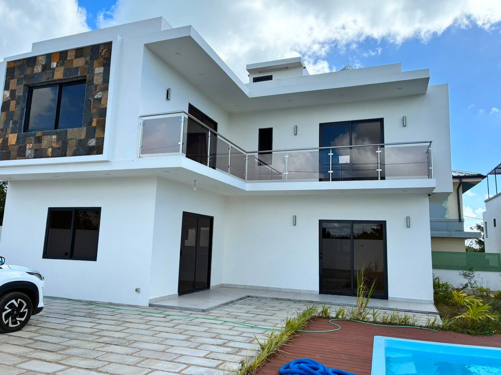 Maison / Villa 3 Chambre(s) en vente à Péreybère, nord, île Maurice – LexpressProperty.com | 820182 | Ref01