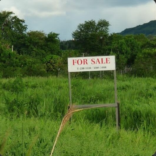Residential land of 1424 m2 for sale in Highlands, center, Mauritius – LexpressProperty.com | 820204 | Ref01