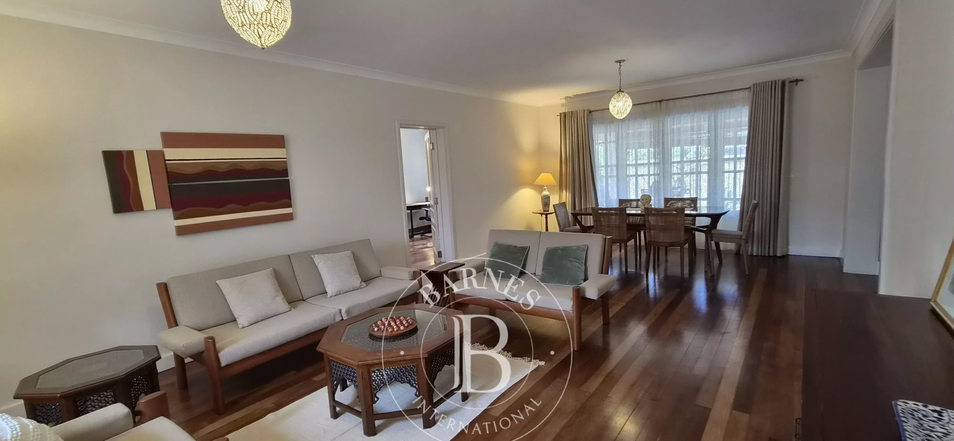 Townhouse / Duplex of 4 bedrooms for sale in Quatre Bornes, center, Mauritius – LexpressProperty.com | 781991 | Ref01