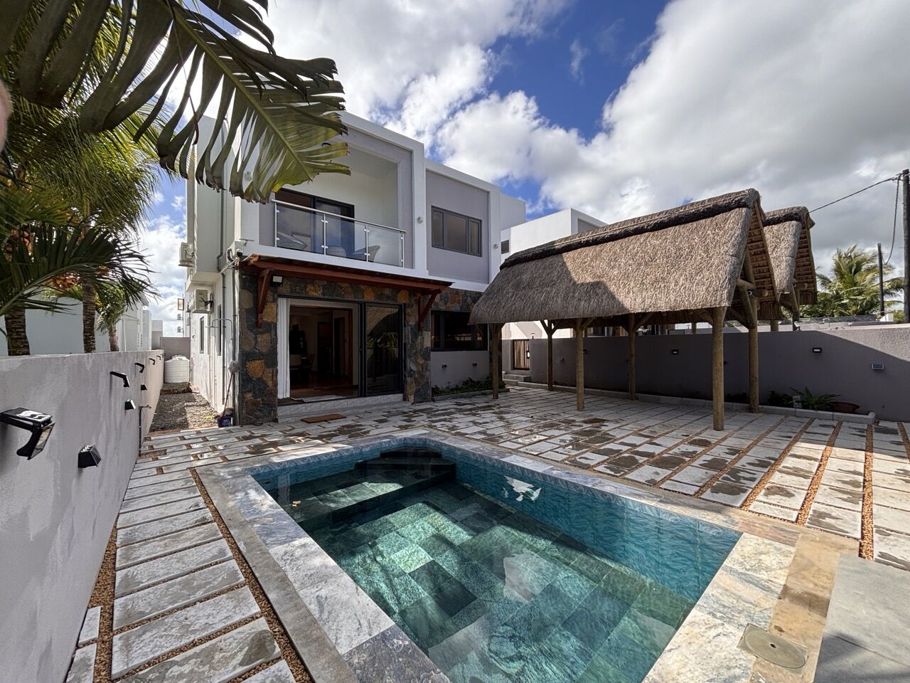 Property – LexpressProperty.com | 820840 | Ref01