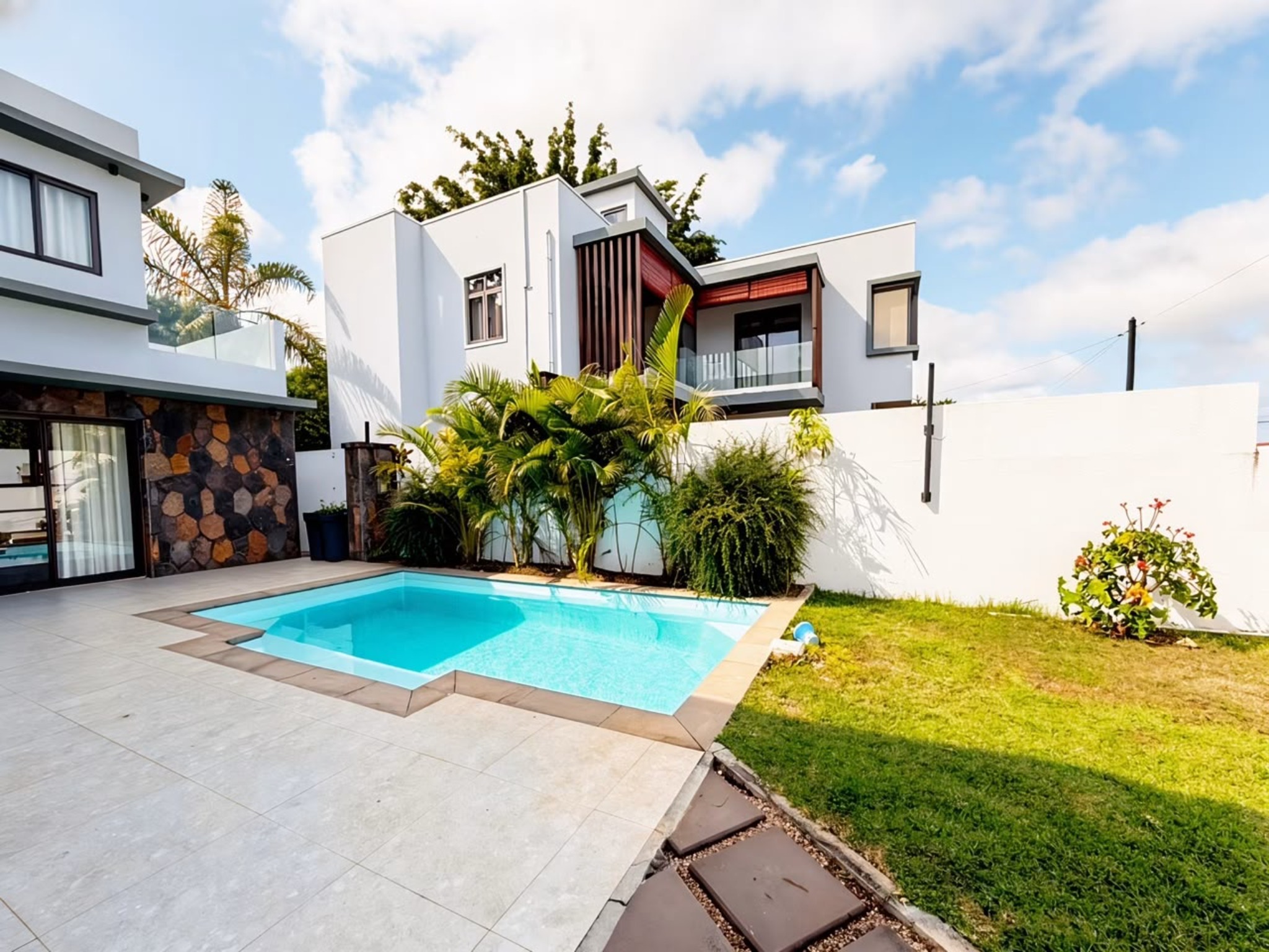 Property – LexpressProperty.com | 821120 | Ref01