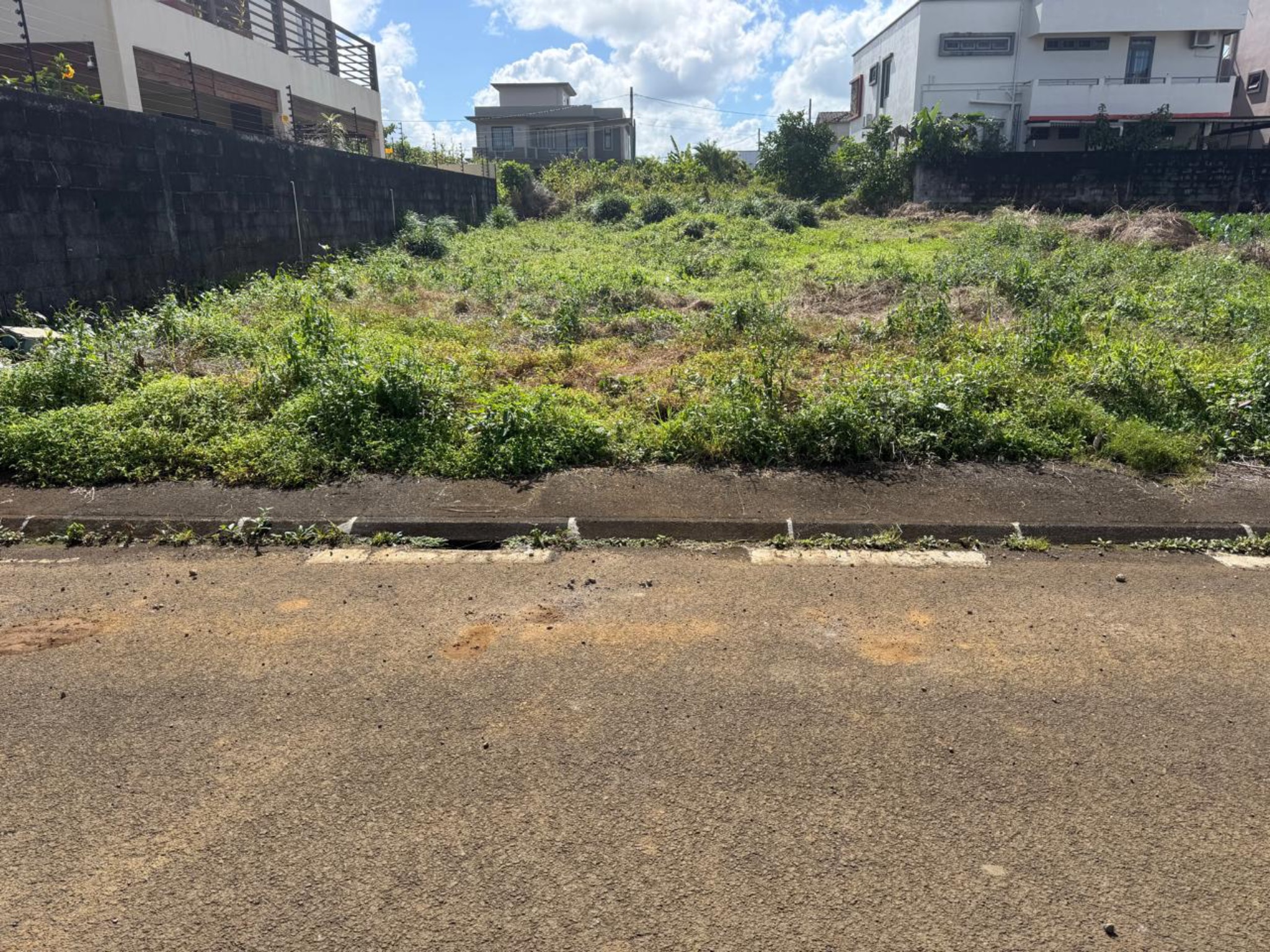Residential land of 384 m2 for sale in Rose Belle, south, Mauritius – LexpressProperty.com | 822135 | Ref01