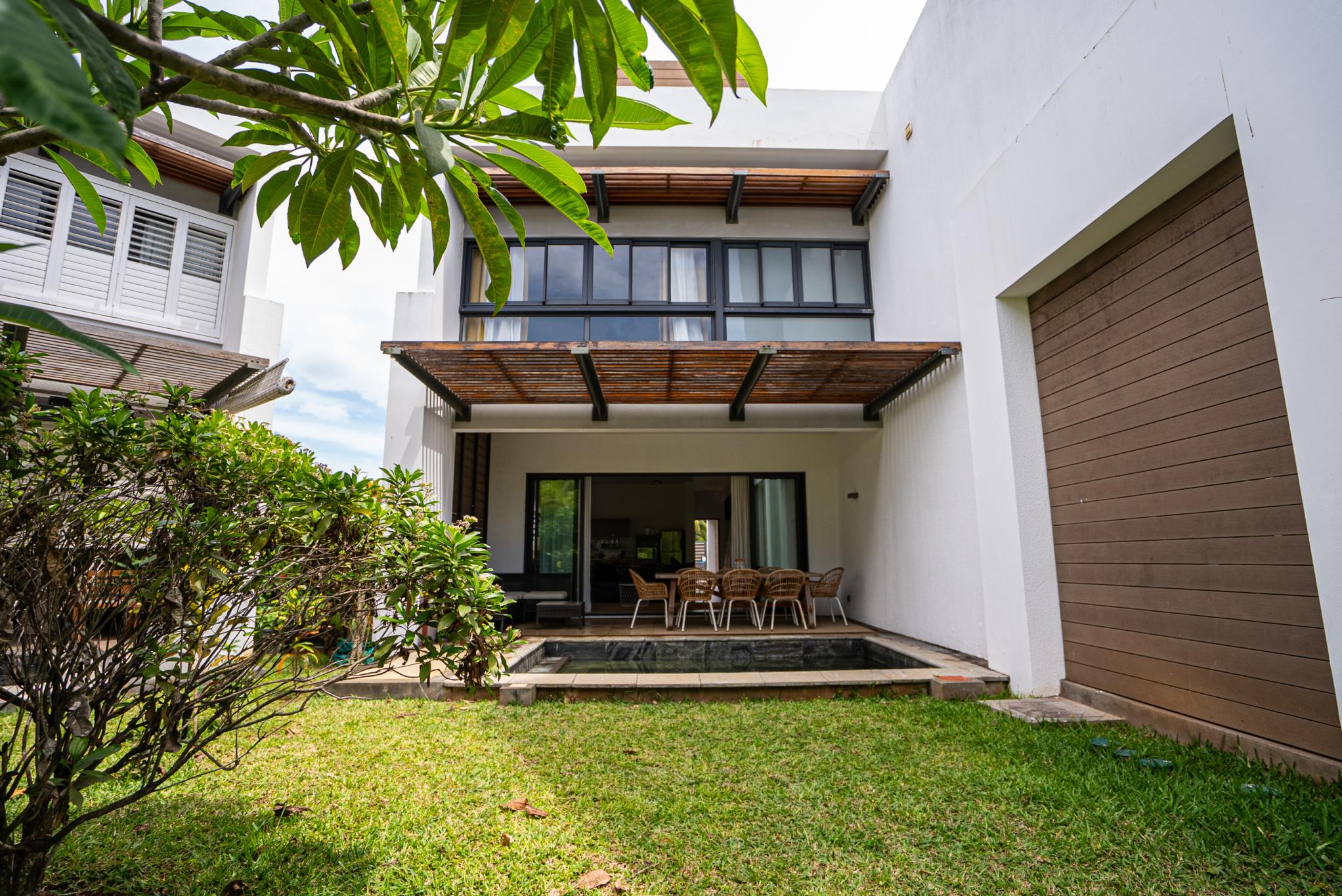Townhouse / Duplex of 3 bedrooms for sale in Black River, west, Mauritius – LexpressProperty.com | 822355 | Ref01