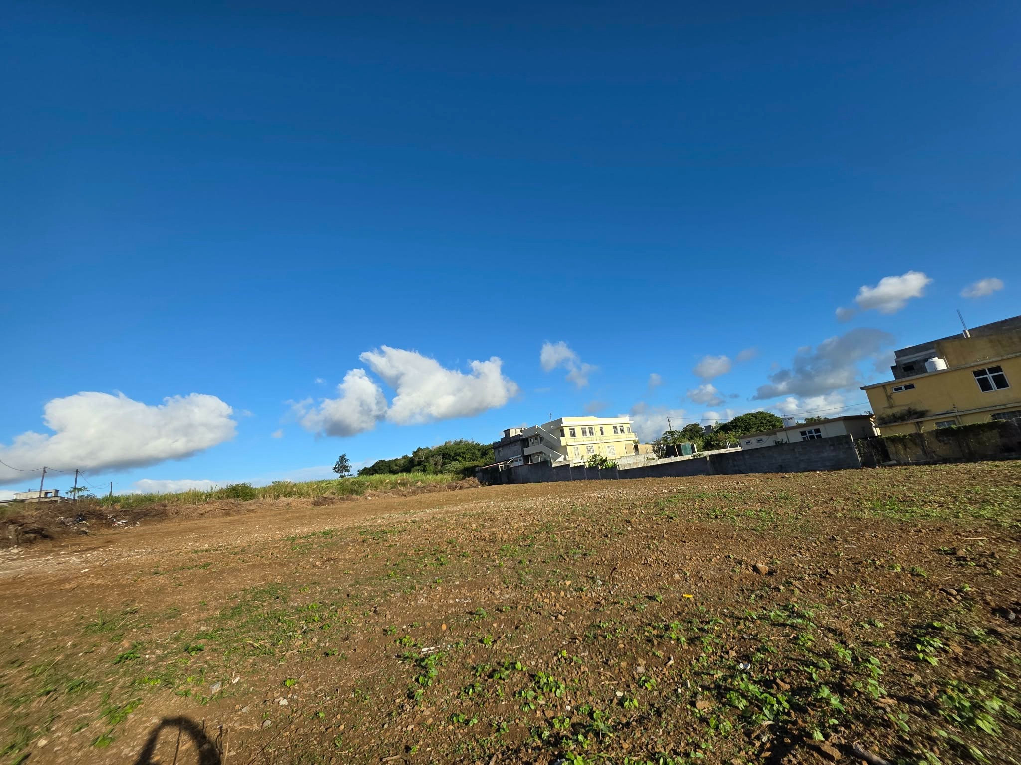 Residential land of 1899.3915 m² for sale in Quatre Bornes, center, Mauritius – LexpressProperty.com | 817778 | Ref01