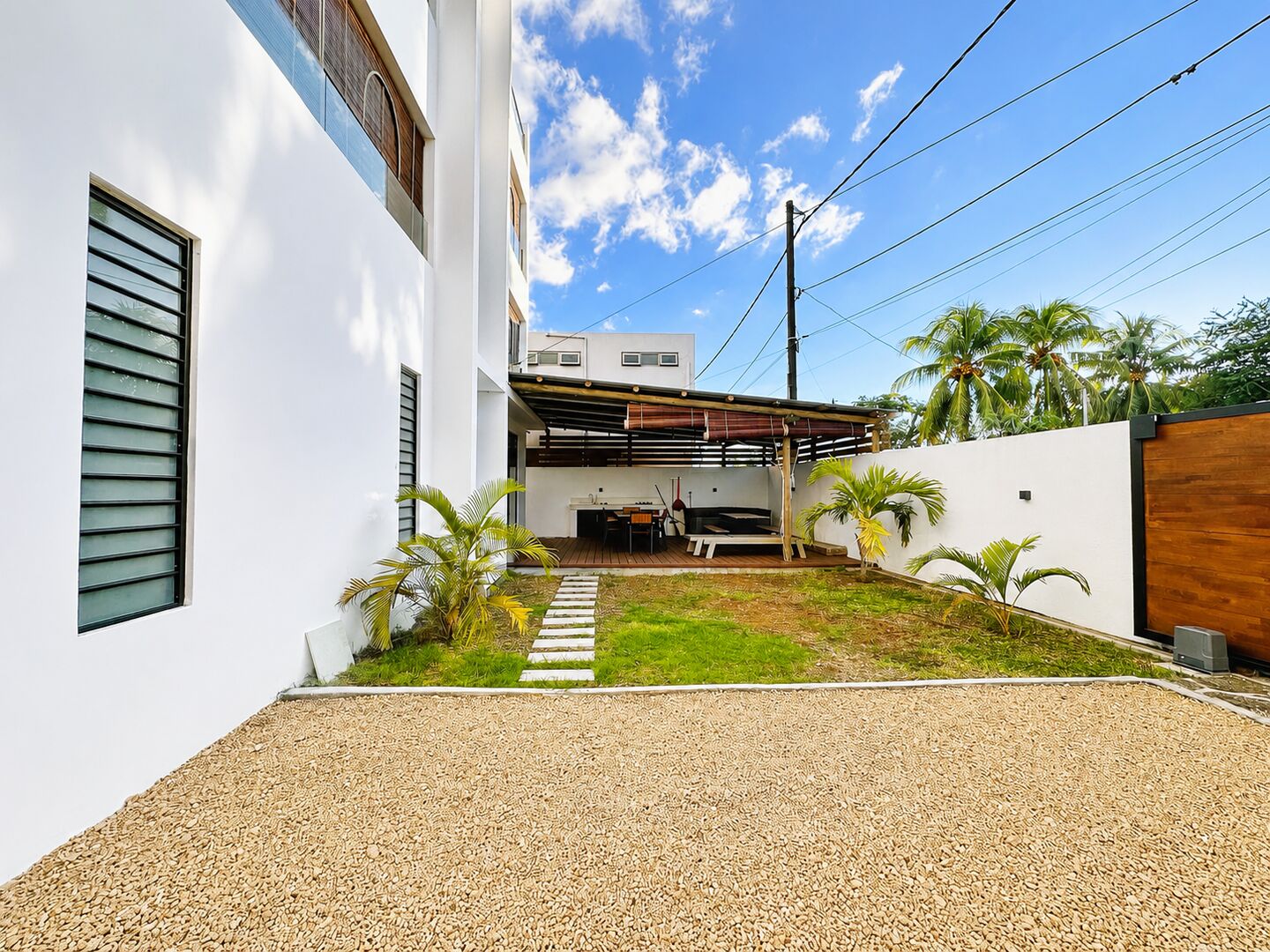 Property – LexpressProperty.com | 733925 | Ref01