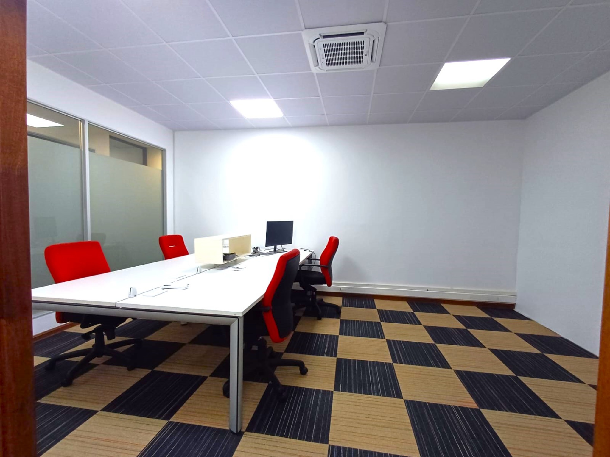 Office for rent in Ebène, center, Mauritius – LexpressProperty.com | 822876 | Ref01