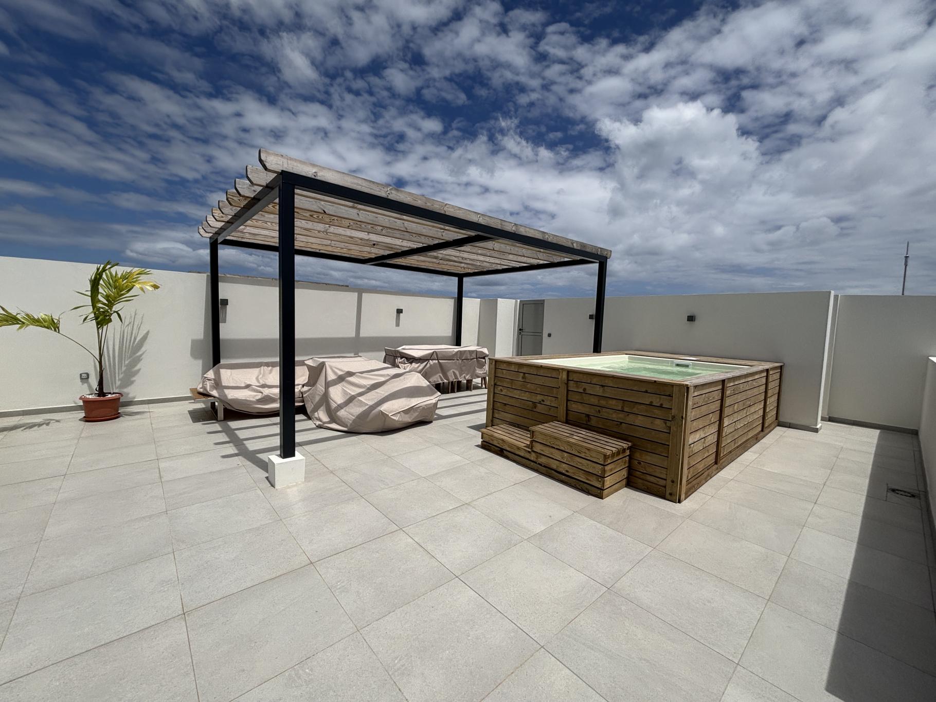 Penthouse of 3 bedrooms for sale in Péreybère, north, Mauritius – LexpressProperty.com | 784344 | Ref01