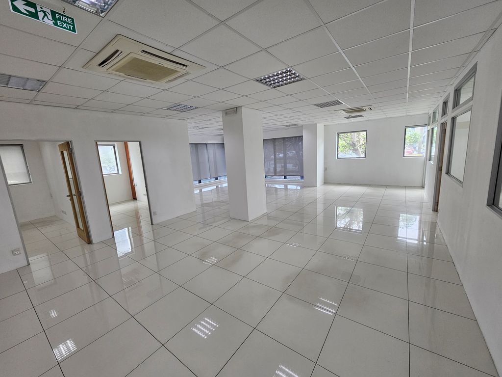 Bureau location à Ebène, centre, île Maurice – LexpressProperty.com | 795222 | Ref01