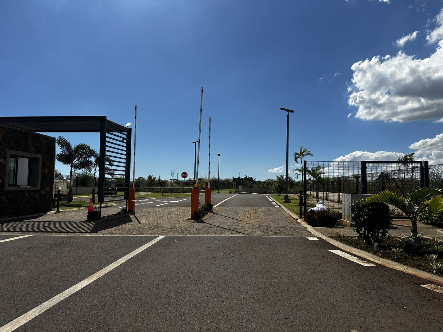 Property – LexpressProperty.com | 823704 | Ref01