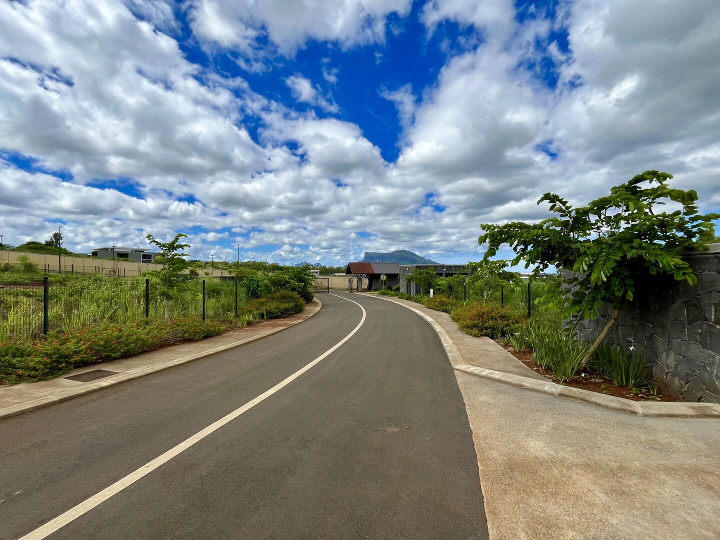 Commercial land of 1510 m2 for sale in Moka, center, Mauritius – LexpressProperty.com | 824516 | Ref01