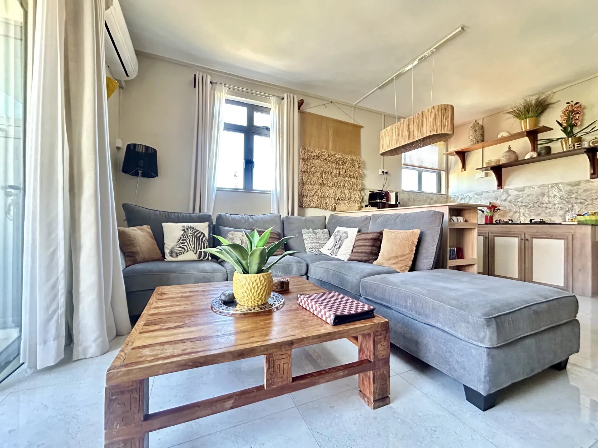Apartment of 2 bedrooms for sale in Flic en Flac, west, Mauritius – LexpressProperty.com | 824587 | Ref01
