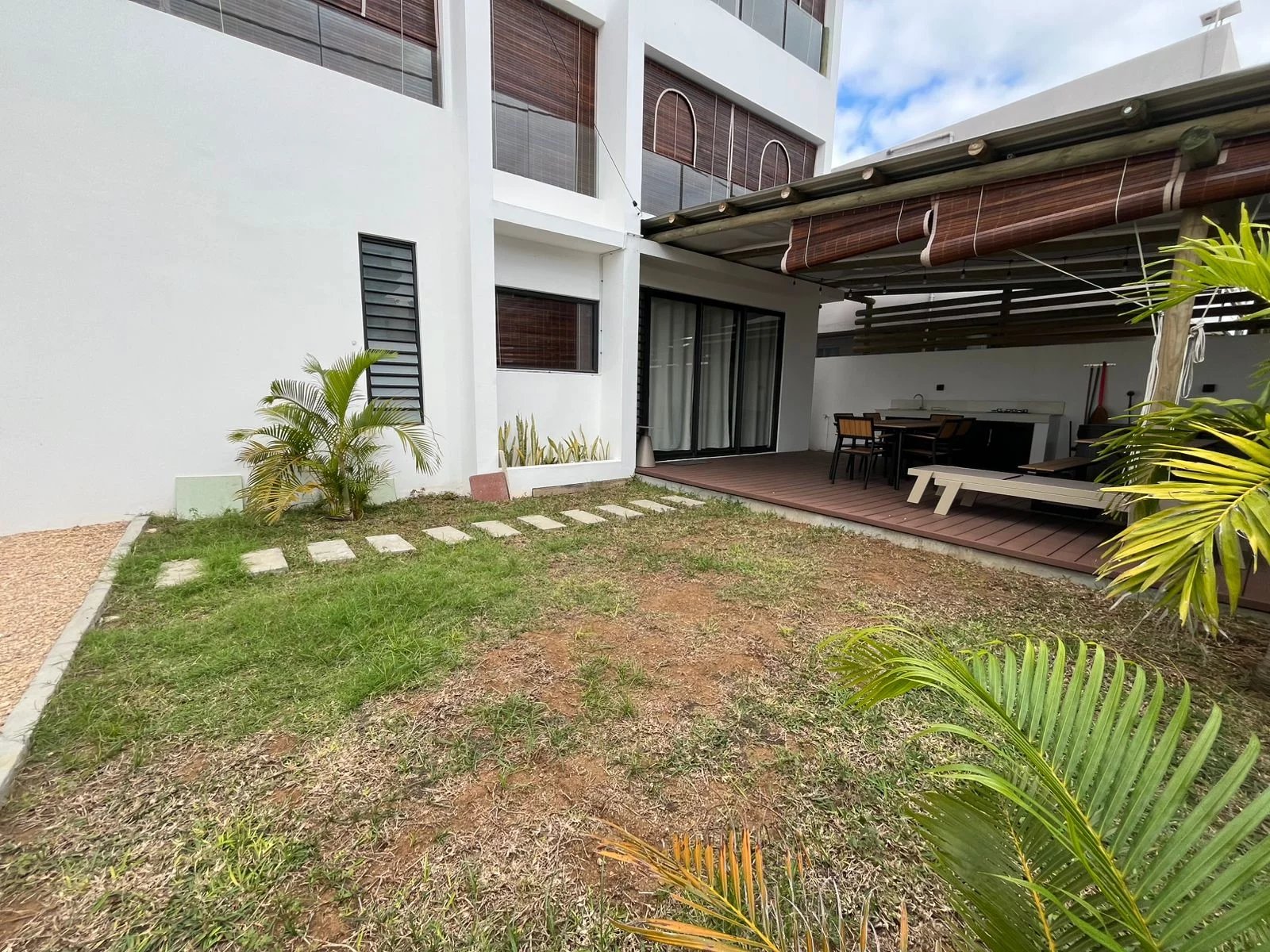 Bien – LexpressProperty.com | 810402 | Ref01