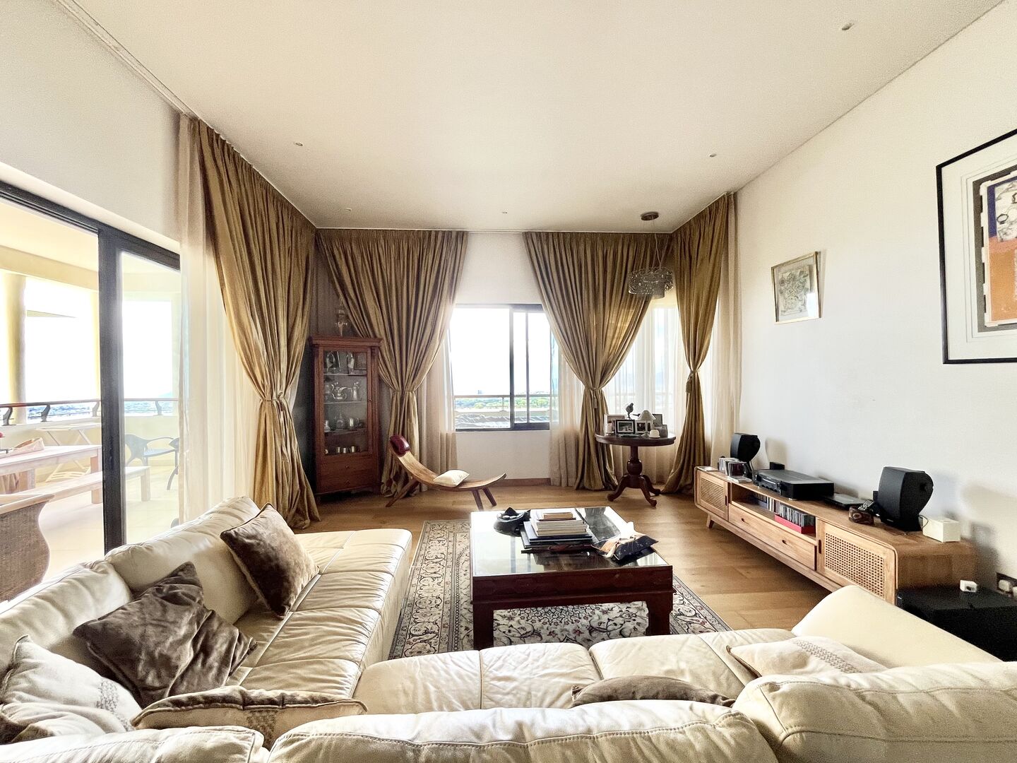 Penthouse of 3 bedrooms for sale in Floréal, center, Mauritius – LexpressProperty.com | 170657 | Ref01