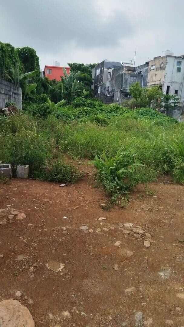 Residential land of 384 m2 for sale in Curepipe, center, Mauritius – LexpressProperty.com | 776279 | Ref01