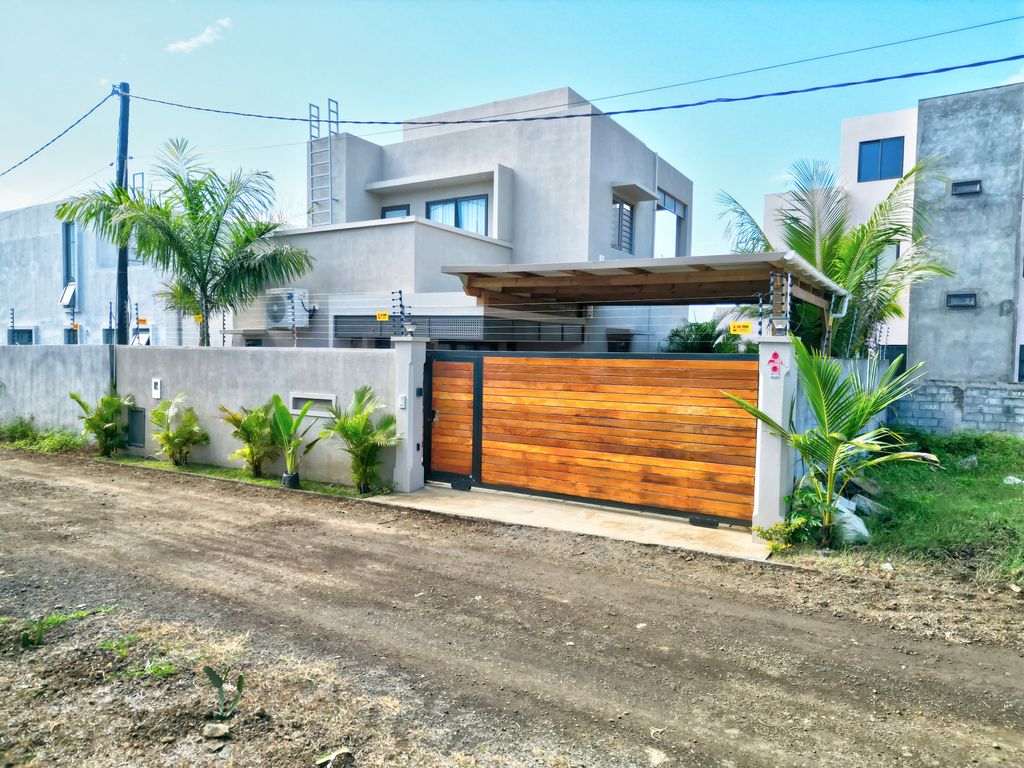 Maison / Villa 3 Chambre(s) en vente à The Vale, nord, île Maurice – LexpressProperty.com | 828556 | Ref01