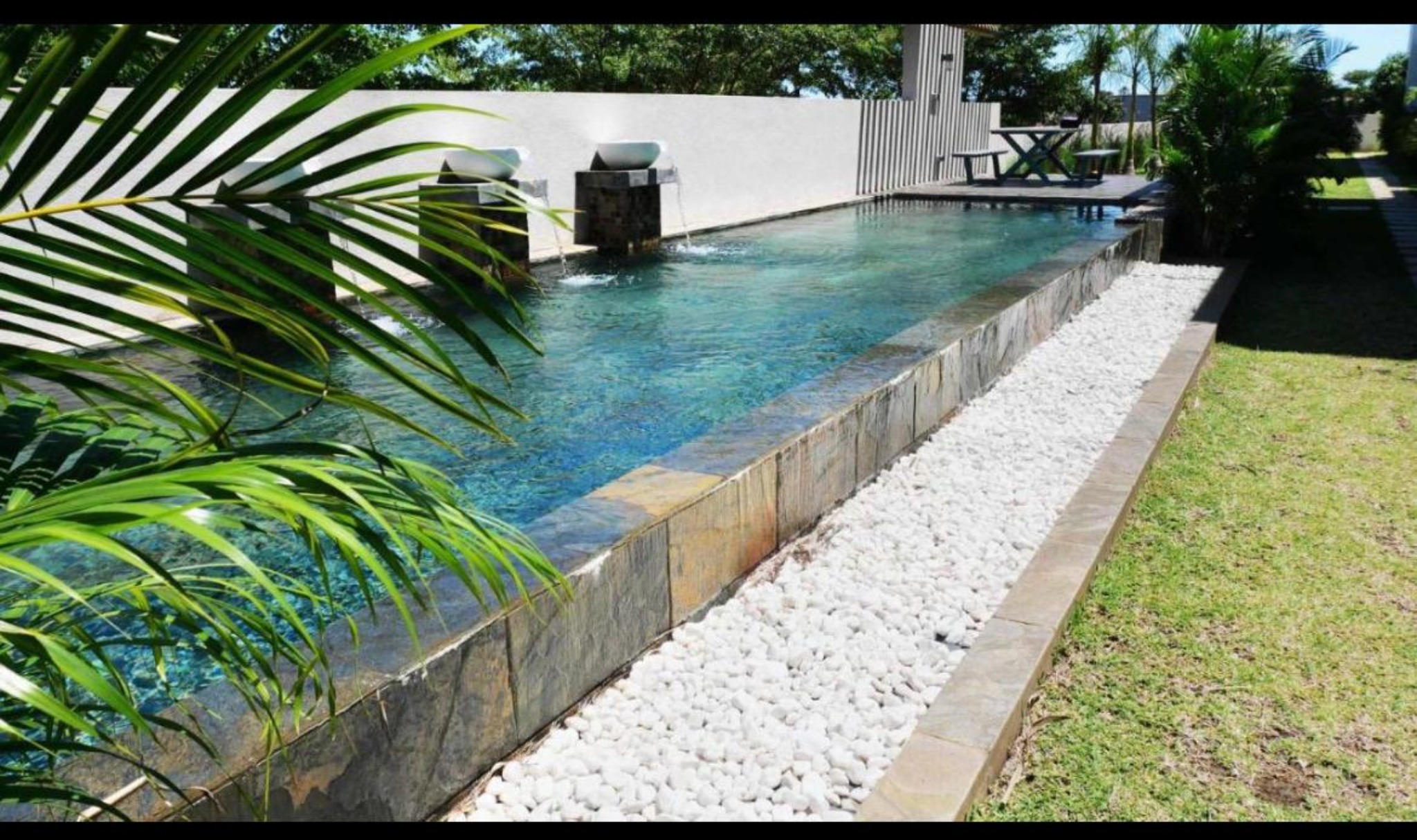 Apartment of 3 bedrooms for rent in Cascavelle, west, Mauritius – LexpressProperty.com | 828554 | Ref01
