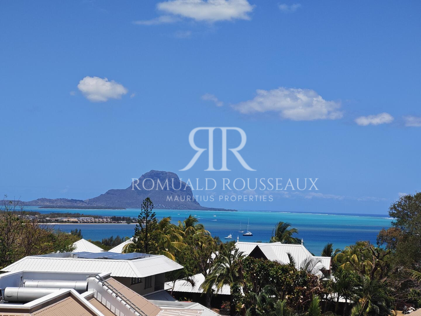 Apartment of 3 bedrooms for rent in Black River, west, Mauritius – LexpressProperty.com | 814584 | Ref01