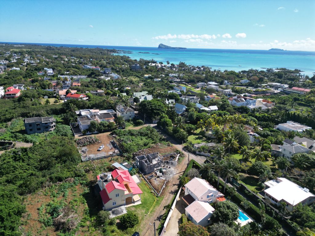 Residential land of 1091 m2 for sale in Calodyne, north, Mauritius – LexpressProperty.com | 829587 | Ref01