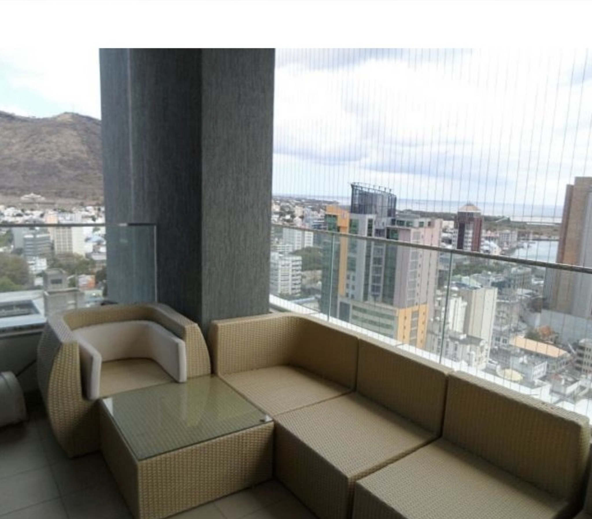 Apartment of 3 bedrooms for rent in Port Louis, north, Mauritius – LexpressProperty.com | 830051 | Ref01
