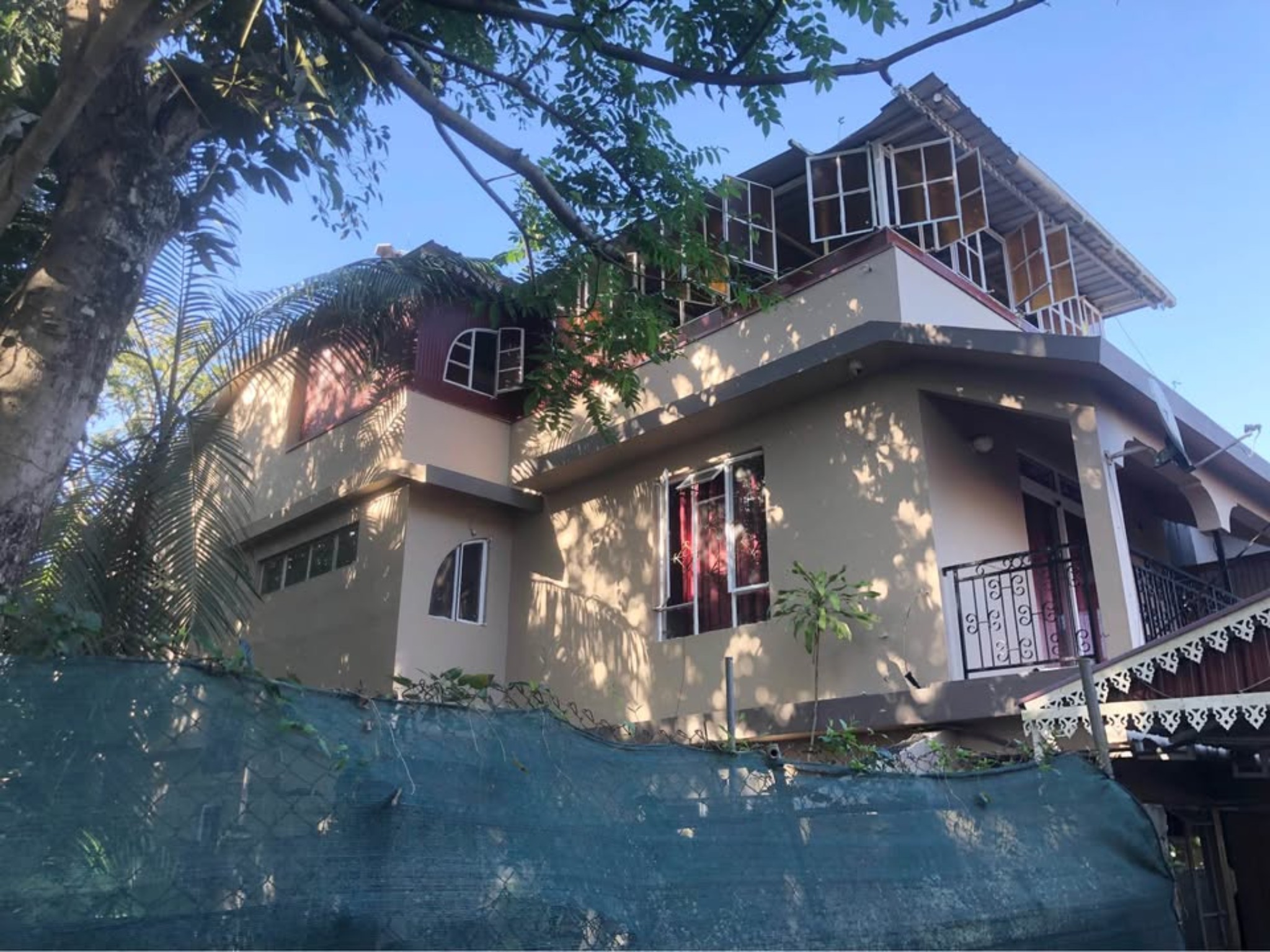 House / Villa of 7 bedrooms for sale in Quatre Bornes, center, Mauritius – LexpressProperty.com | 815625 | Ref01