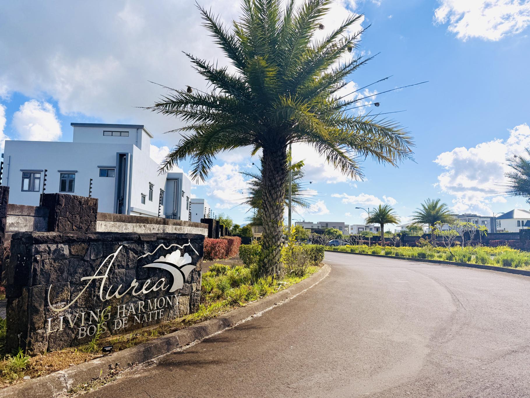Residential land of 622 m2 for sale in Moka, center, Mauritius – LexpressProperty.com | 815673 | Ref01
