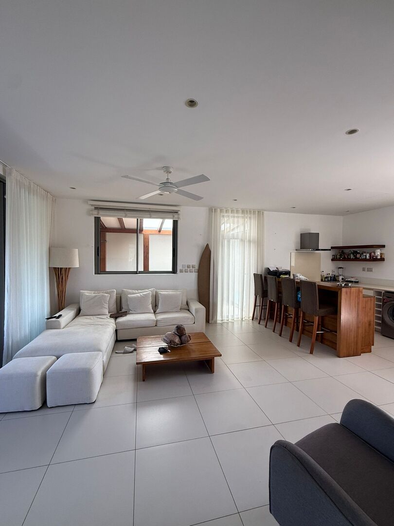Penthouse of 2 bedrooms for rent in Black River, west, Mauritius – LexpressProperty.com | 817436 | Ref01