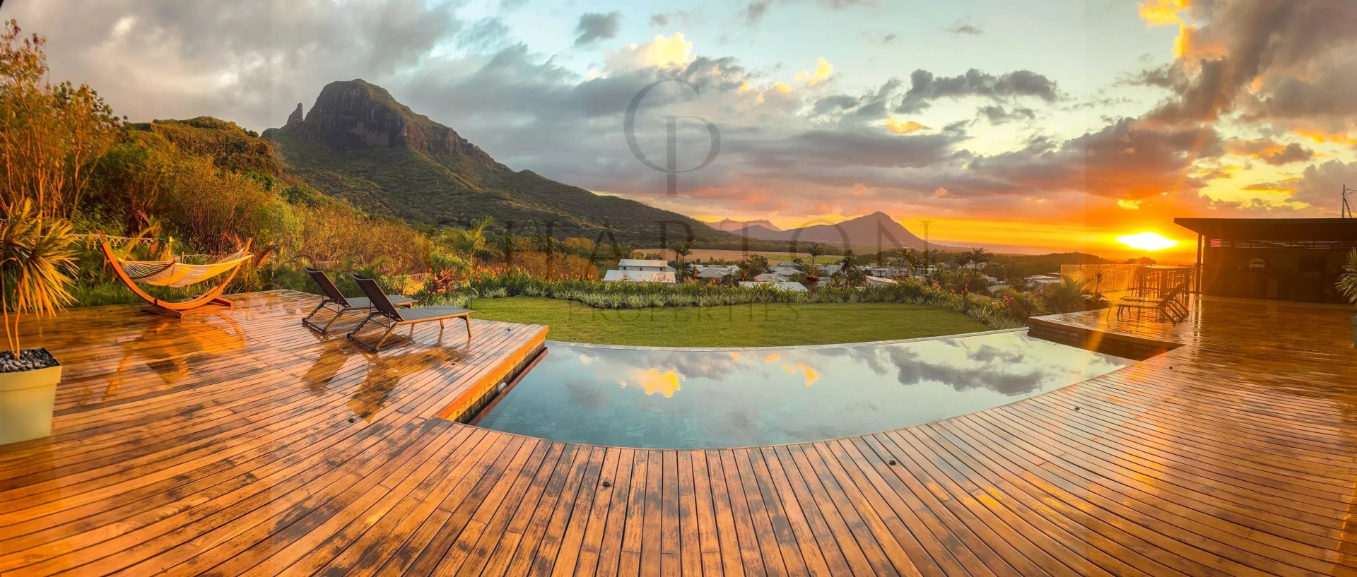 House / Villa of 4 bedrooms for sale in Flic en Flac, west, Mauritius – LexpressProperty.com | 817136 | Ref01