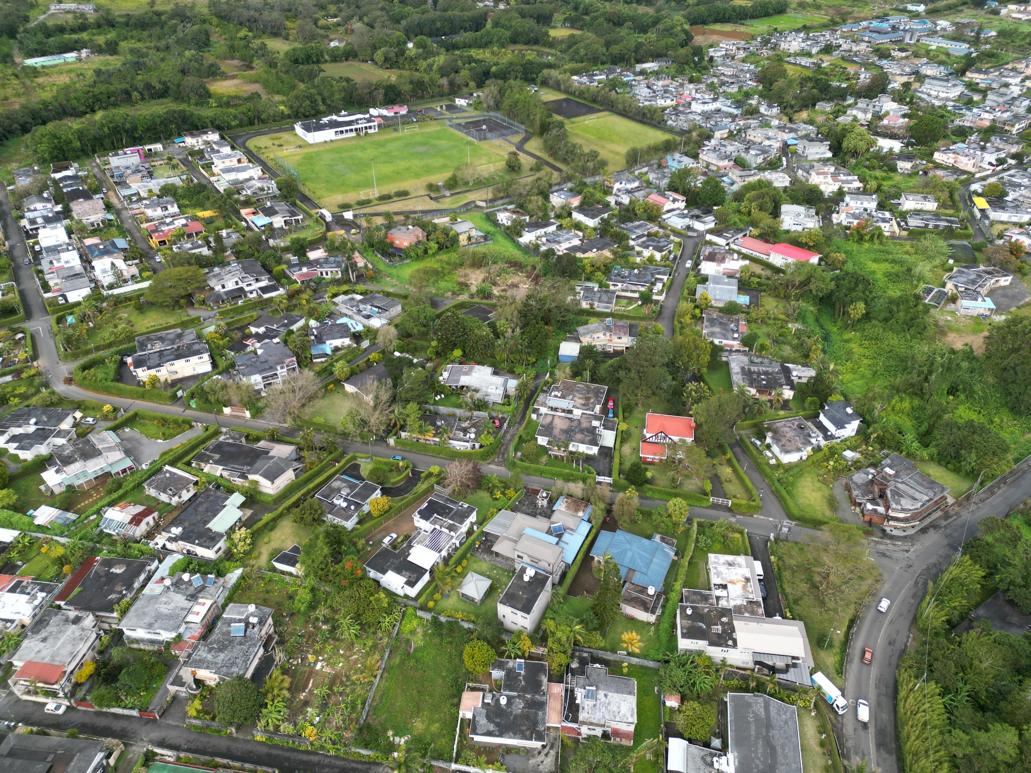 Residential land of 1350 m2 for sale in Curepipe, center, Mauritius – LexpressProperty.com | 831611 | Ref01