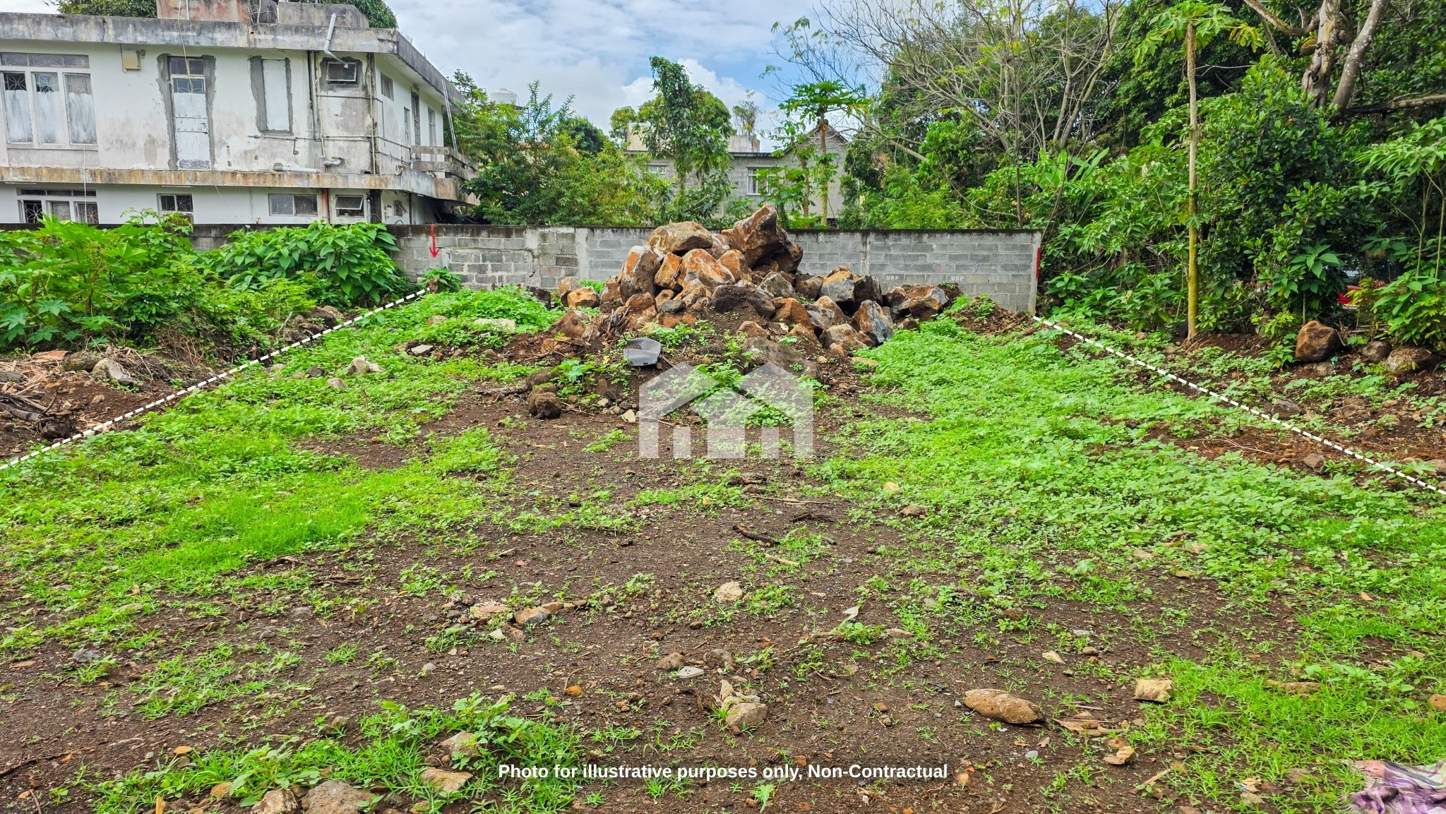 Terrain résidentiel de 276.28 m2 en vente à Quatre Bornes, centre, île Maurice – LexpressProperty.com | 834337 | Ref01