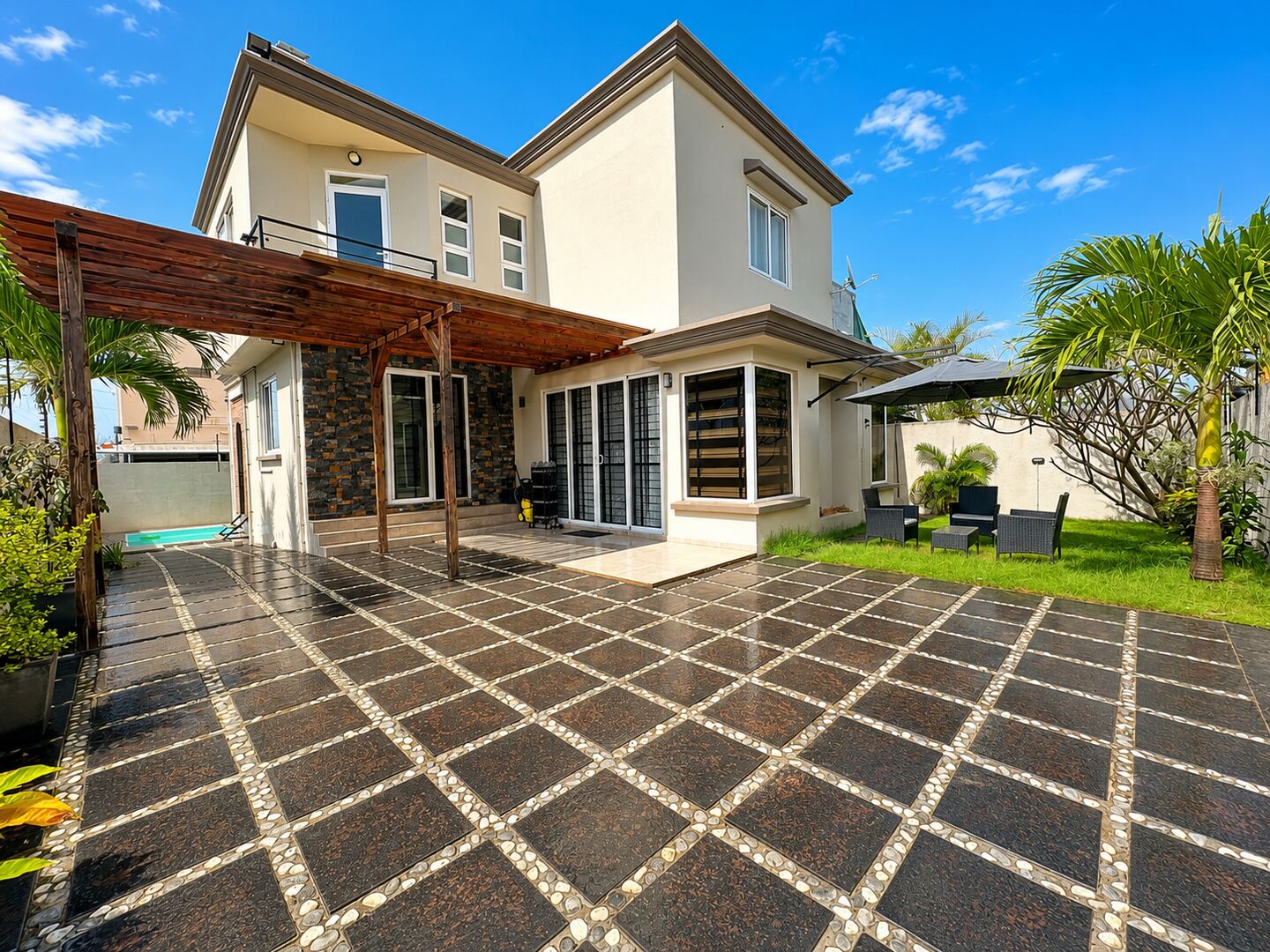 Property – LexpressProperty.com | 834647 | Ref01