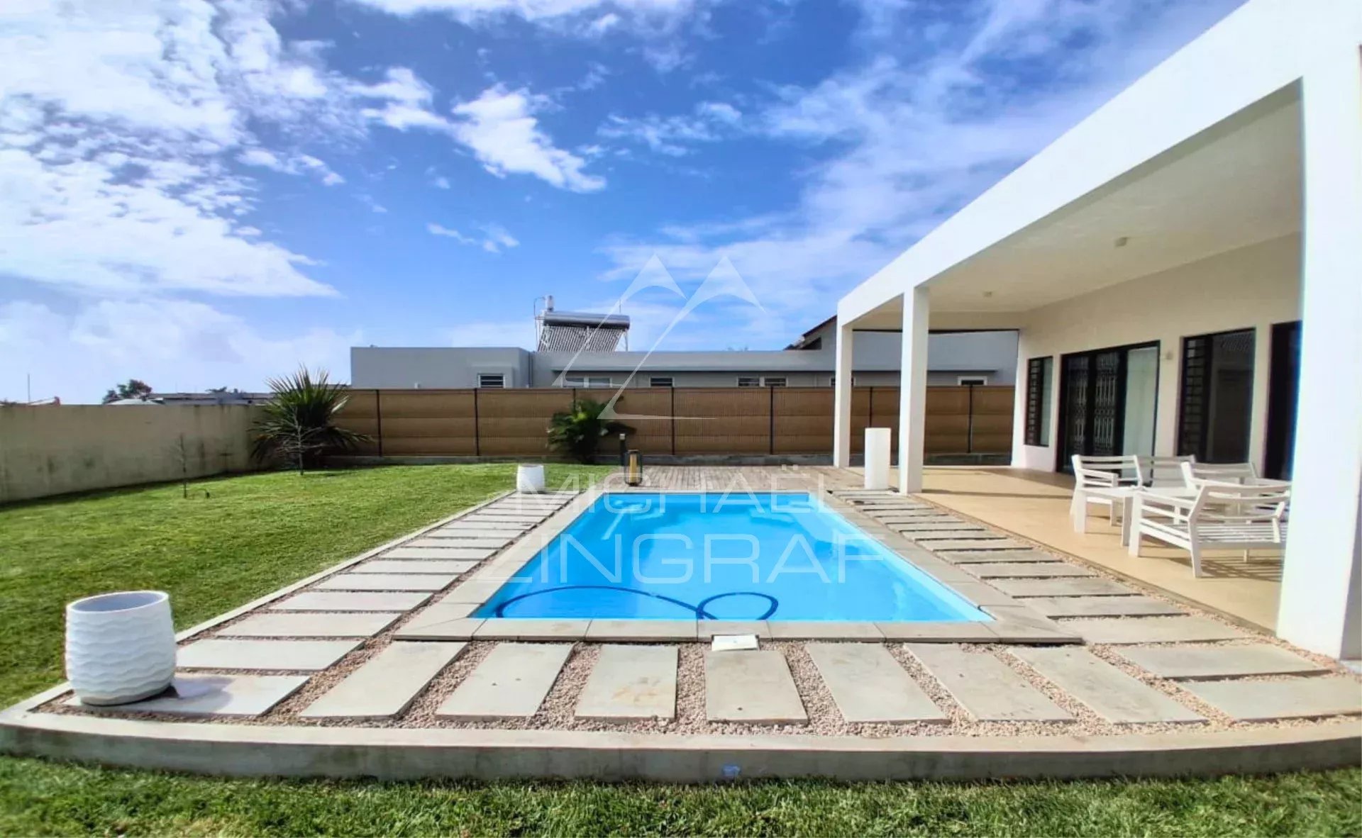House / Villa of 4 bedrooms for rent in Petit Raffray, north, Mauritius – LexpressProperty.com | 834350 | Ref01