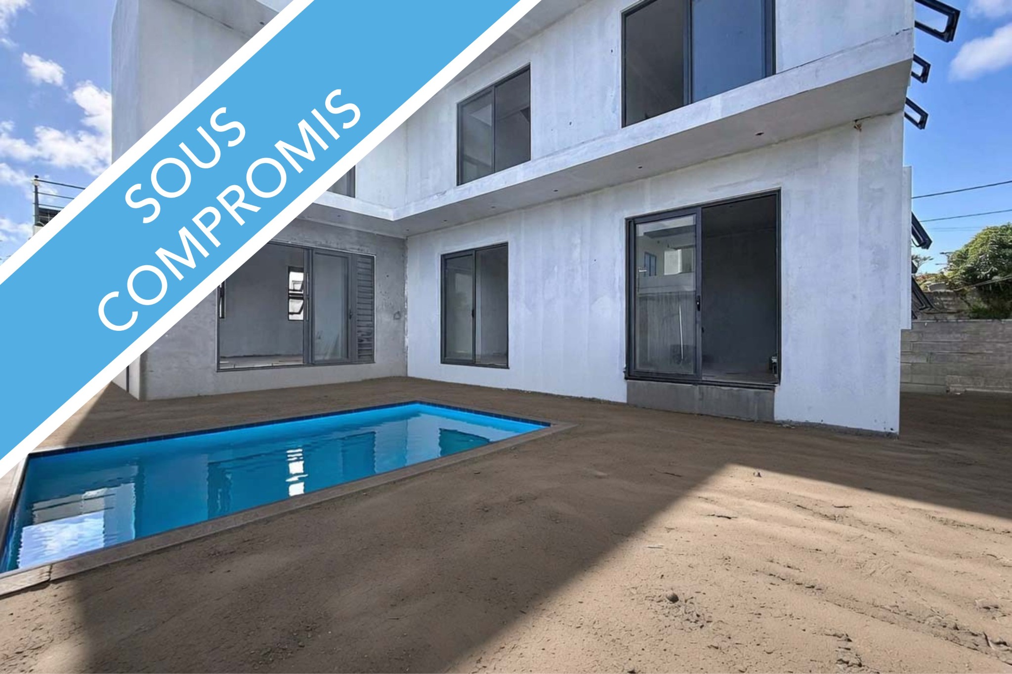 Maison / Villa 4 Chambre(s) en vente à Calodyne, nord, île Maurice – LexpressProperty.com | 787065 | Ref01
