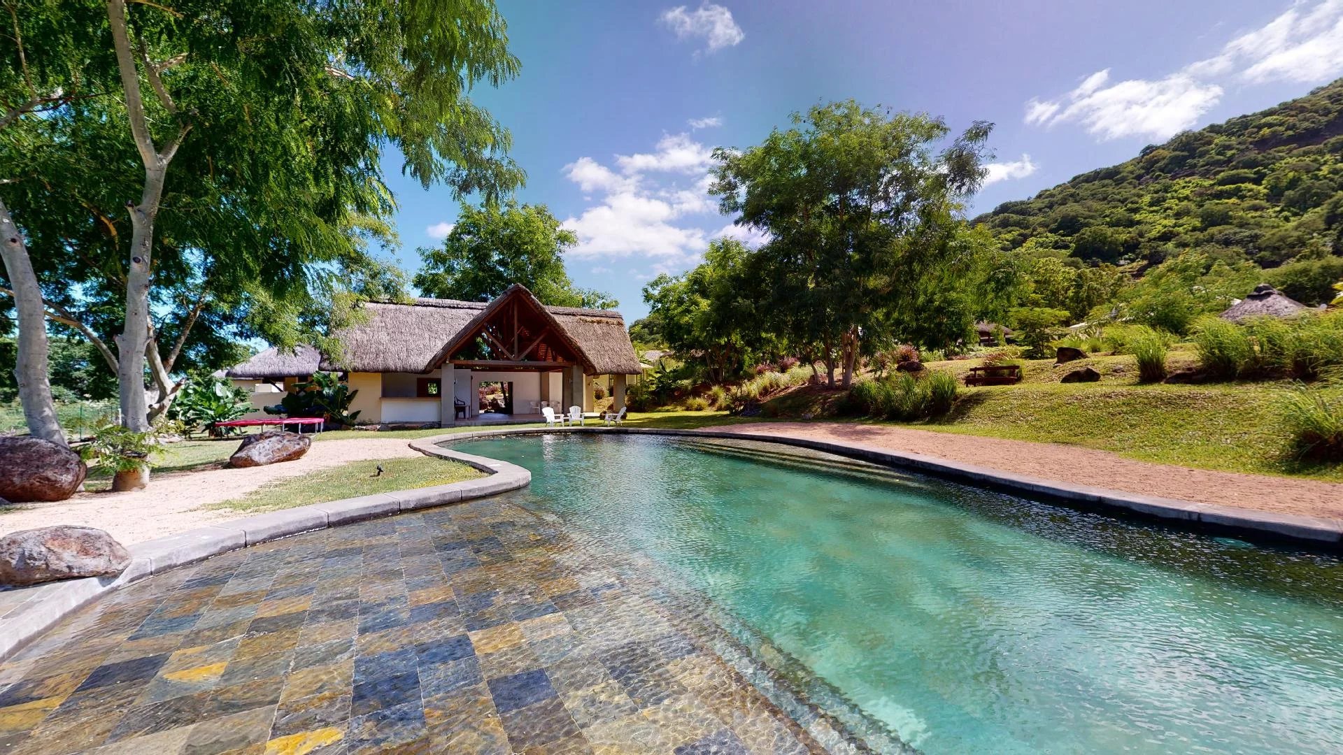 House / Villa of 5 bedrooms for rent in Black River, west, Mauritius – LexpressProperty.com | 835851 | Ref01