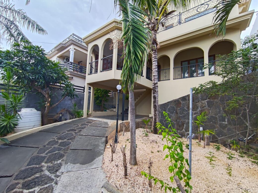 Maison / Villa 4 Chambre(s) en vente à Albion, ouest, île Maurice – LexpressProperty.com | 837267 | Ref01