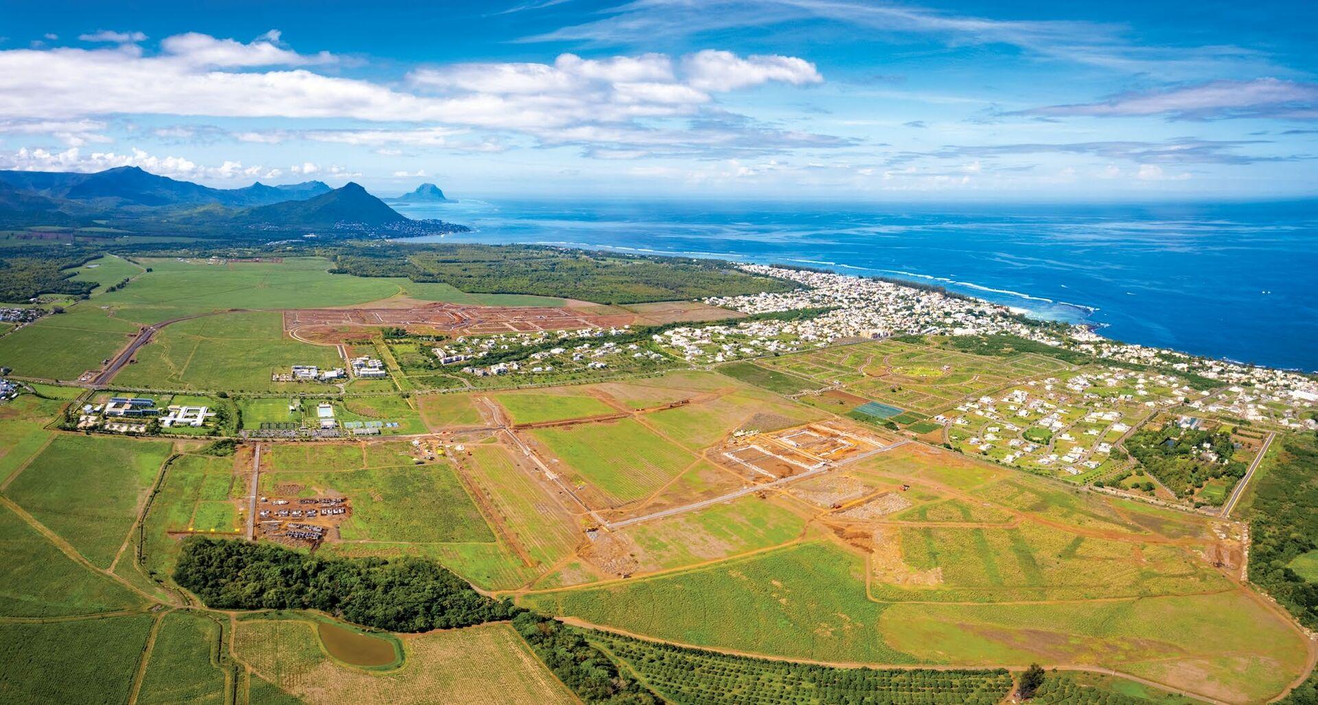 Residential land of 595 m2 for sale in Cascavelle, west, Mauritius – LexpressProperty.com | 830535 | Ref01