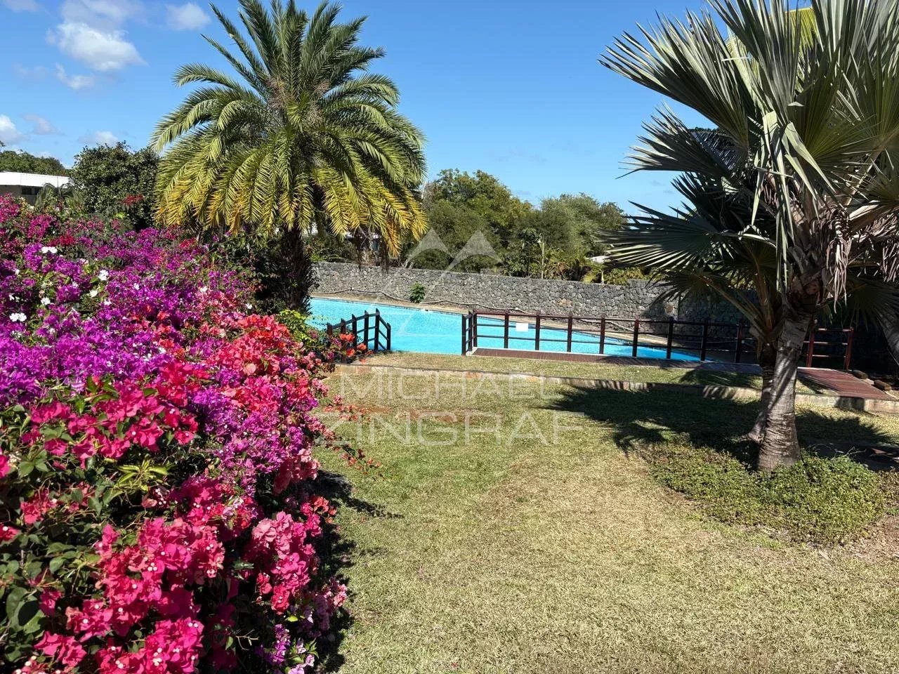 Townhouse / Duplex of 3 bedrooms for rent in Black River, west, Mauritius – LexpressProperty.com | 824086 | Ref01