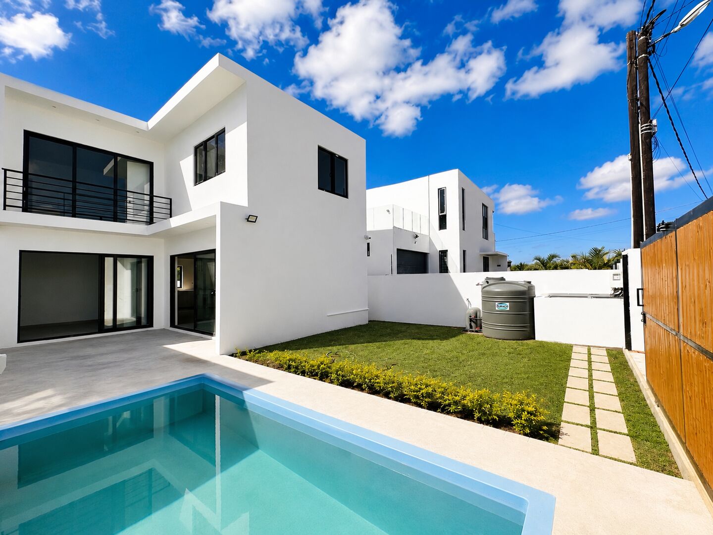 Property – LexpressProperty.com | 831127 | Ref01