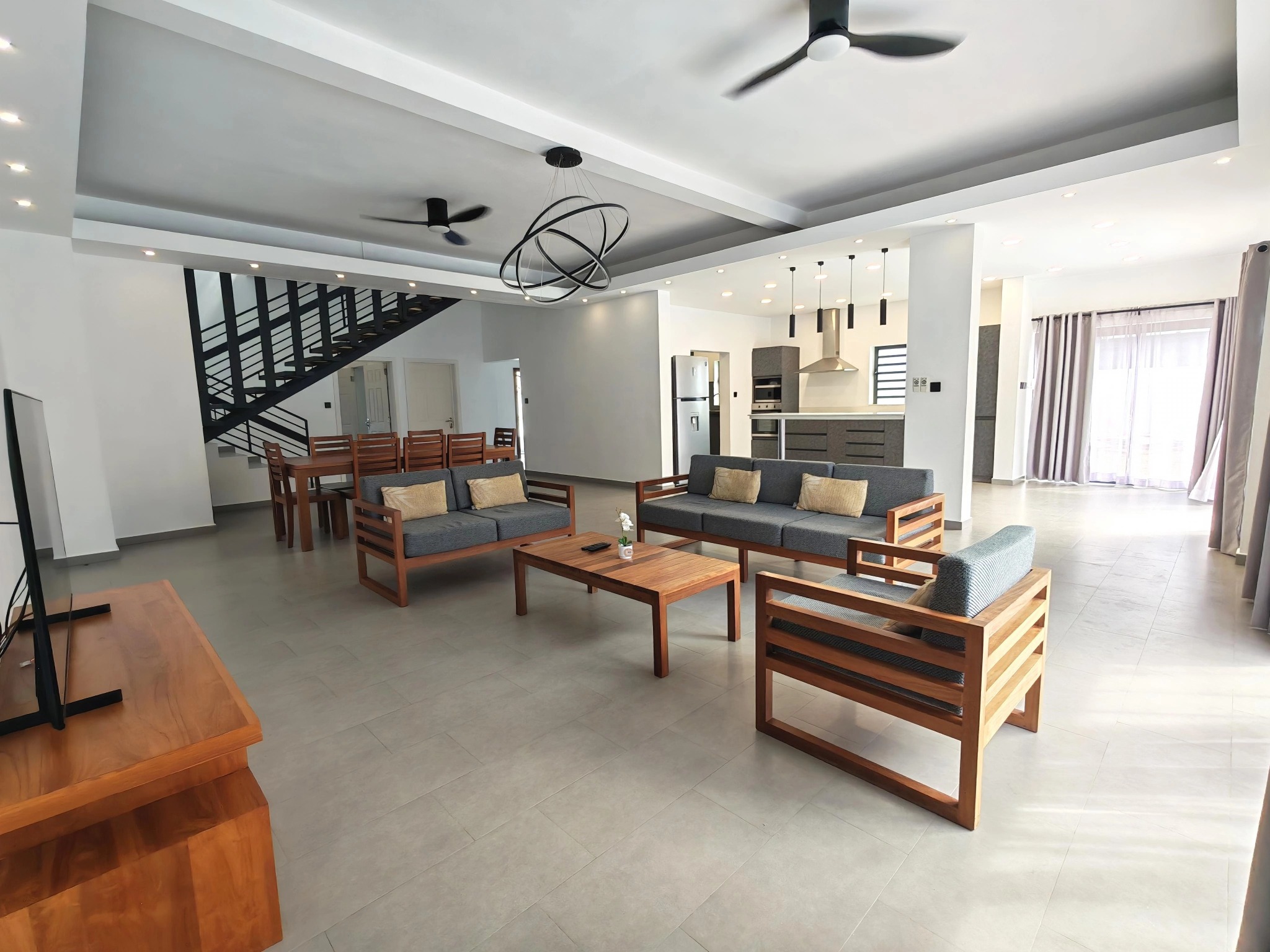 Property – LexpressProperty.com | 831228 | Ref01
