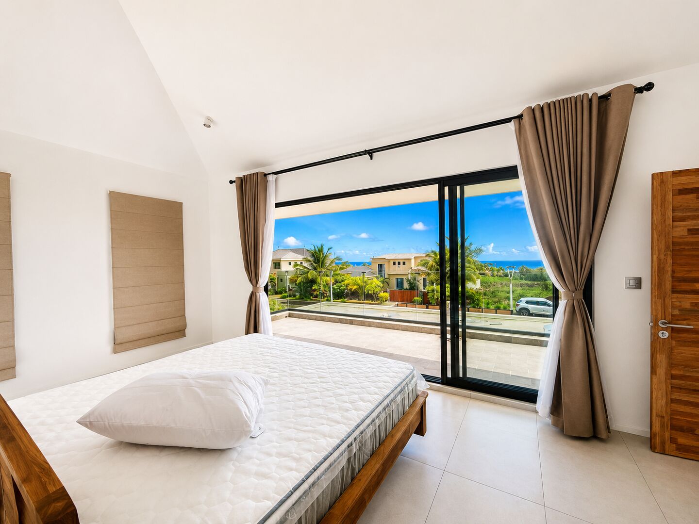 Property – LexpressProperty.com | 831818 | Ref01
