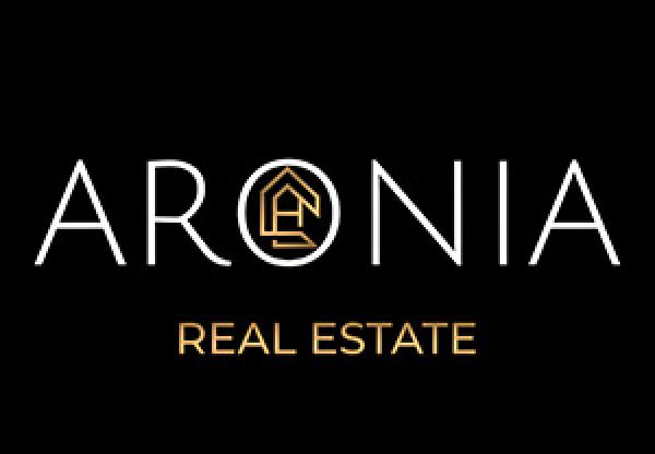 Aronia Real Estate
