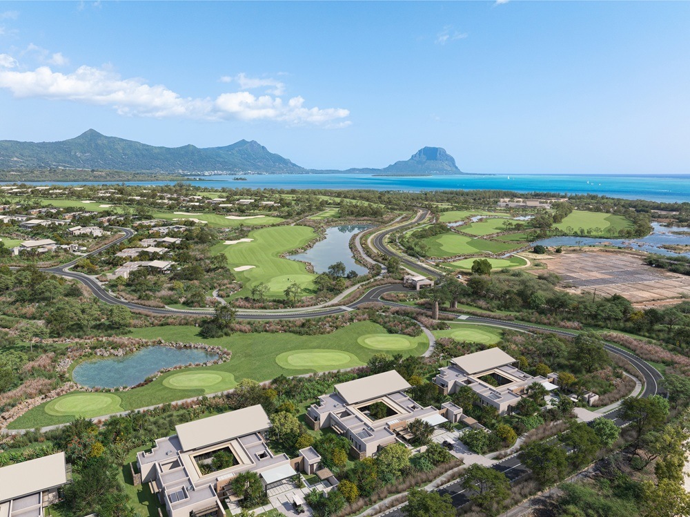 A rare opportunity to own freehold land between the sea, golf and mountains